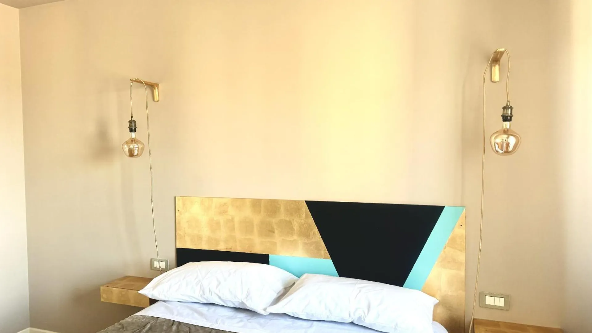 Home Chic Prato Prato  Bed & Breakfast Prato (Prato)